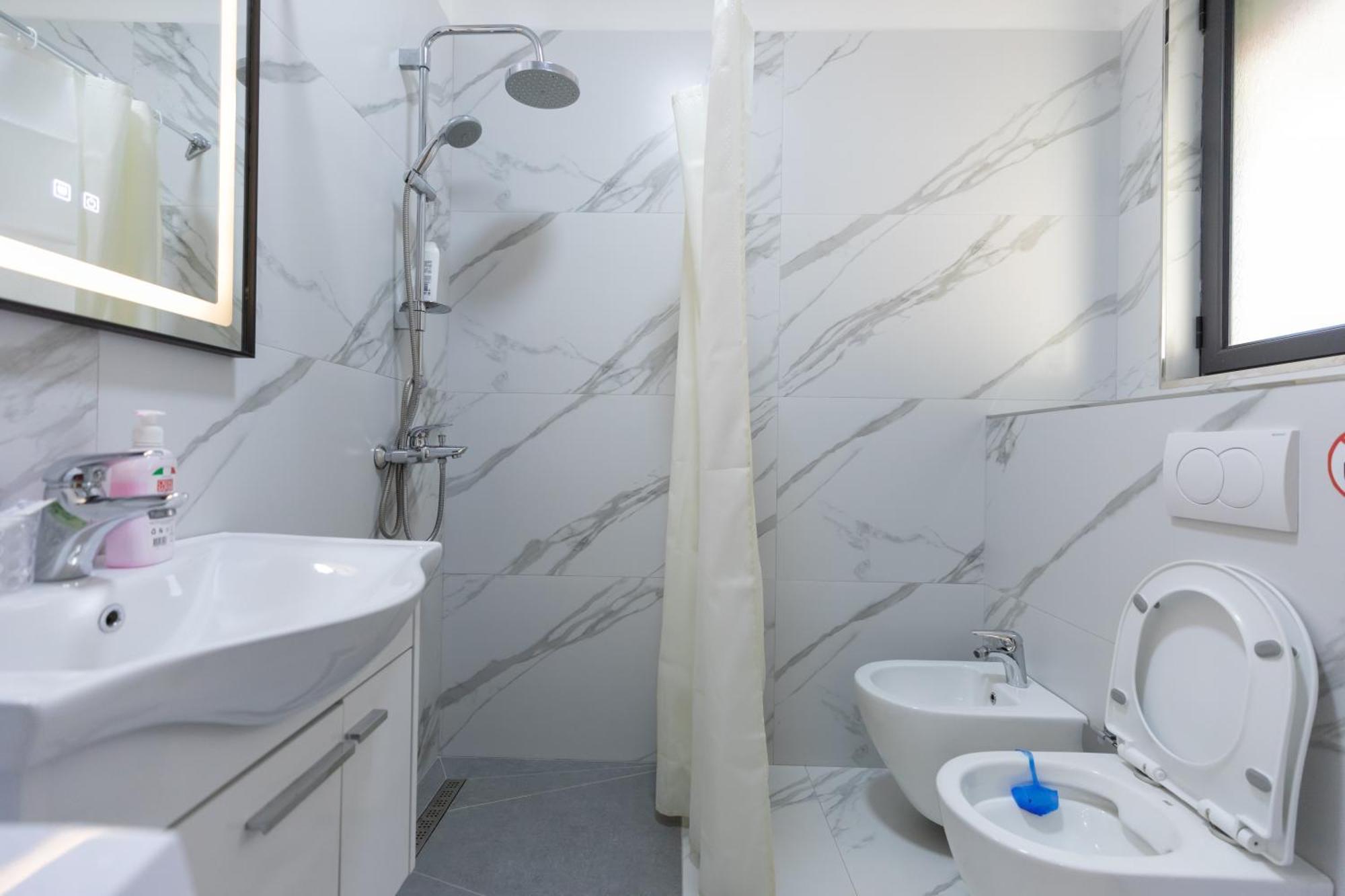 Vila Emi Apartment'S Durrës Eksteriør billede