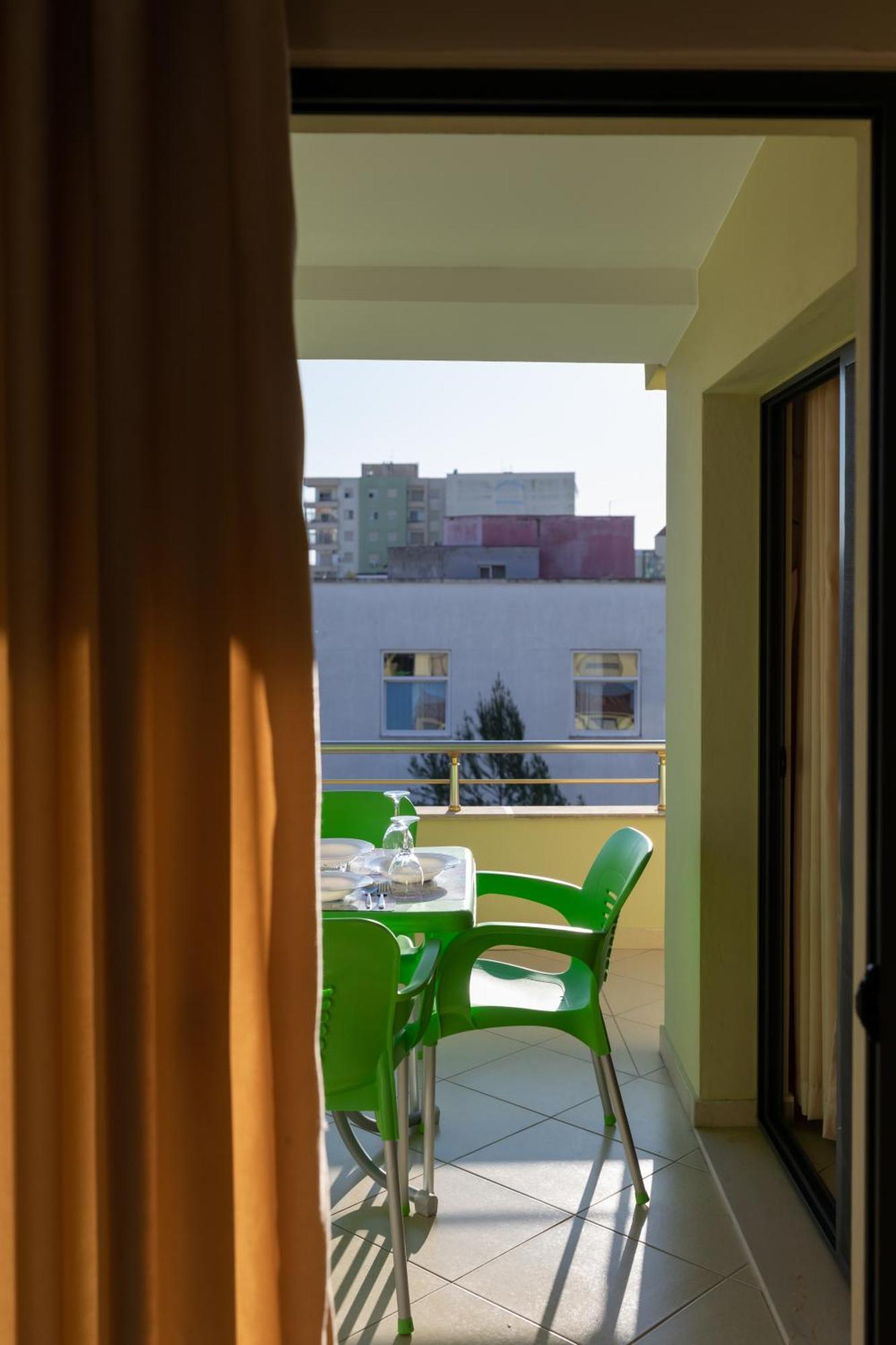 Vila Emi Apartment'S Durrës Eksteriør billede
