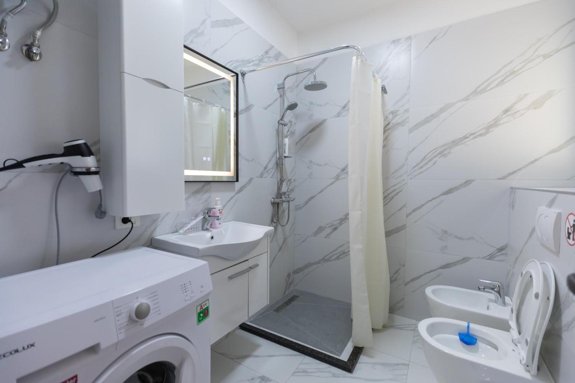 Vila Emi Apartment'S Durrës Eksteriør billede